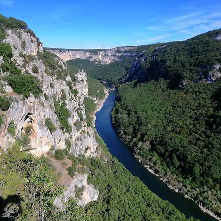 Superbe Appartement Dans Residence Avec Piscine Saint-Martin-dʼArdèche Exterior foto
