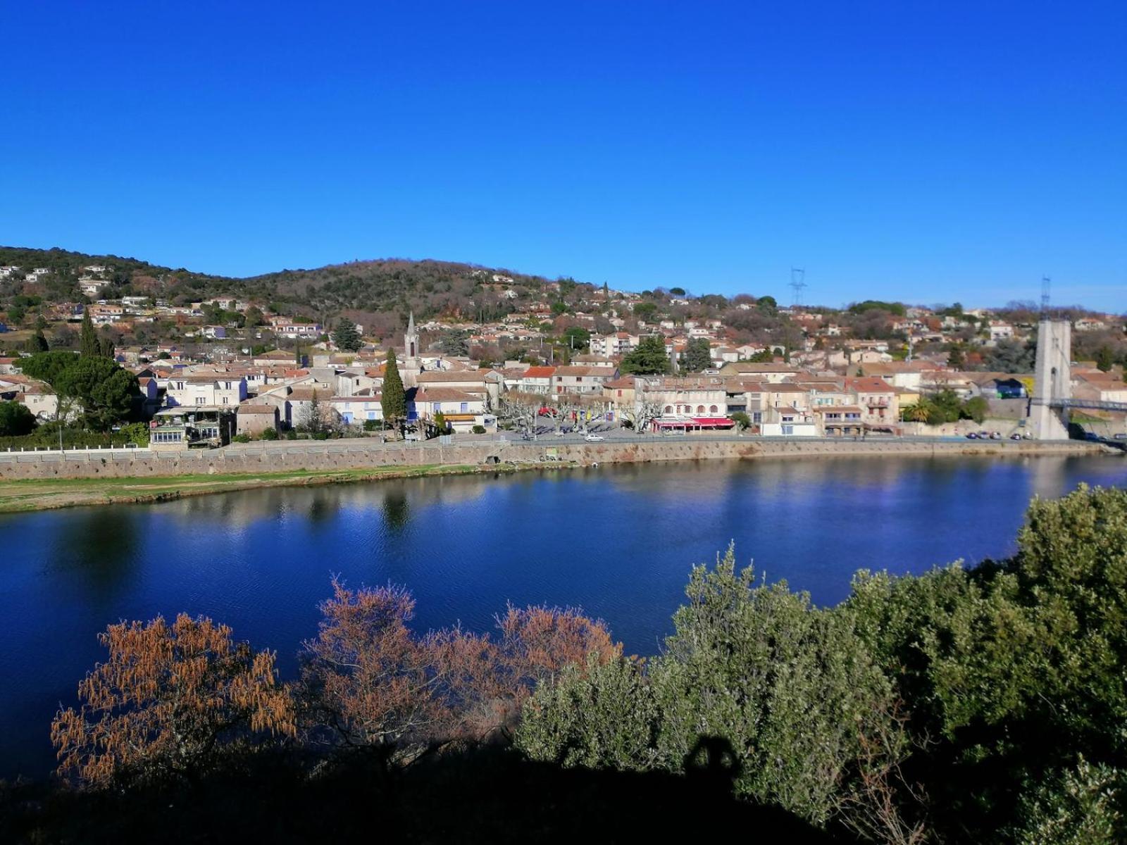 Superbe Appartement Dans Residence Avec Piscine Saint-Martin-dʼArdèche Exterior foto